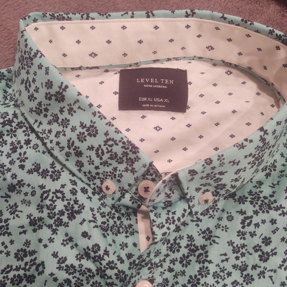 Mens pattern print button up, Level 10 - Picture 3 of 4